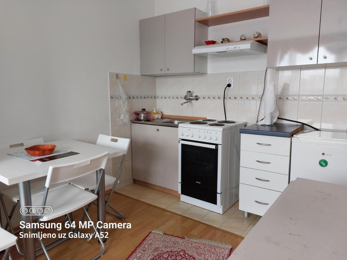 Apartment Daca Stan بلغراد المظهر الخارجي الصورة