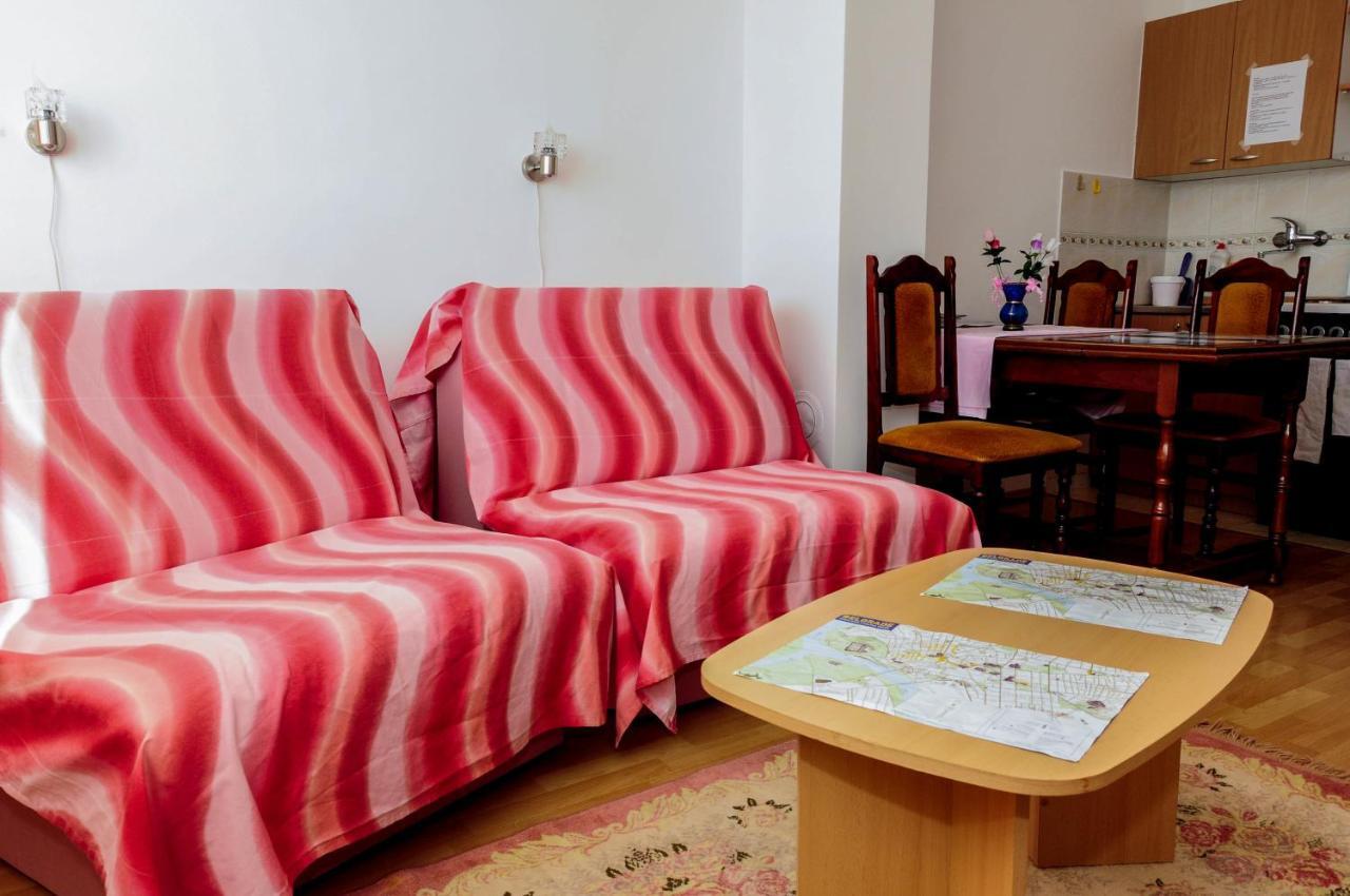 Apartment Daca Stan بلغراد الغرفة الصورة